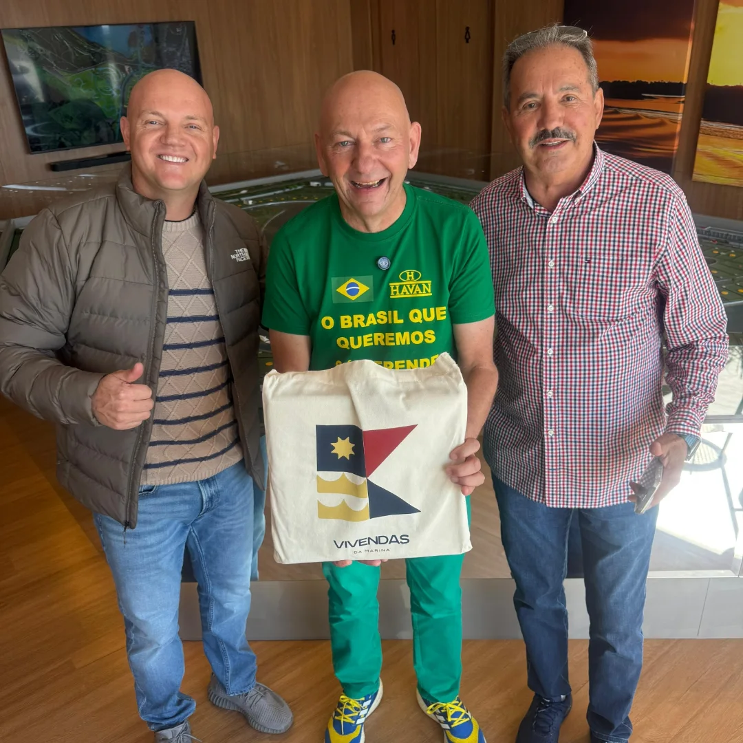 Visita de Luciano Hang, o "Véio da Havan", movimenta o Vivendas da Marina
