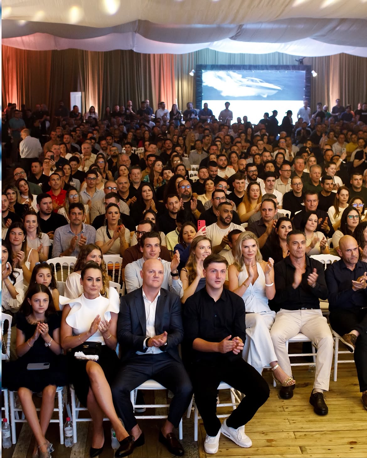 Marco no litoral gaúcho: Vivendas da Marina revela material oficial de lançamento
